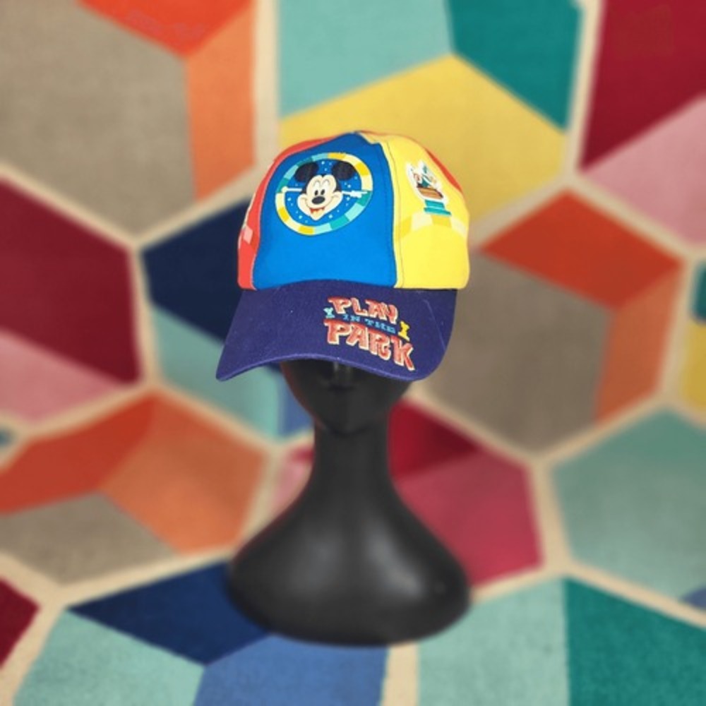 Disney Mickey Mouse And Friends Hat‎